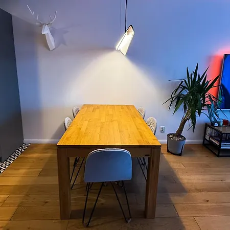 Dmowskiego 19c Tectum Apartment