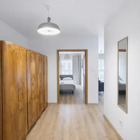 Dmowskiego 19c Tectum