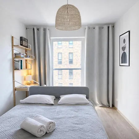 아파트 Dmowskiego 19c Tectum 브로츠와프